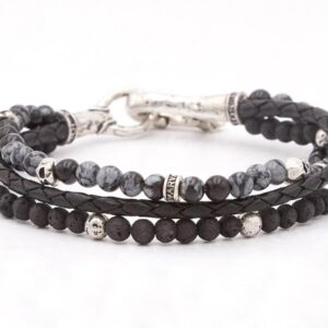Black and silver beaded bracelet with clasp.