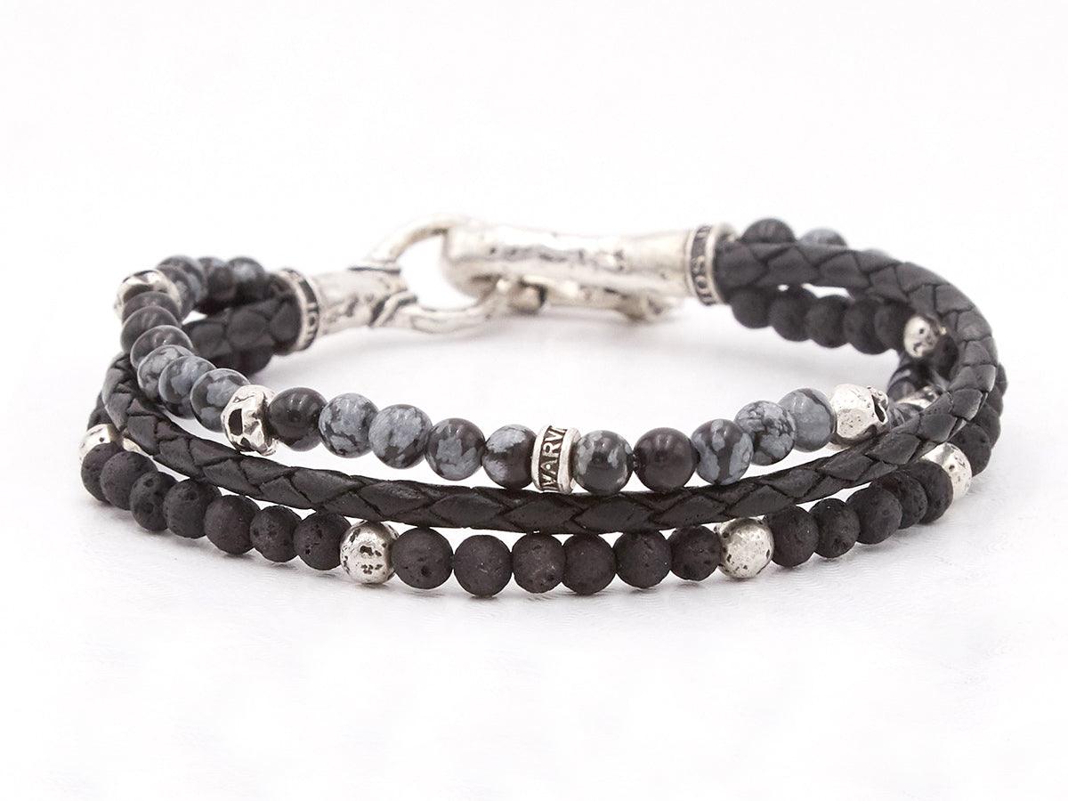 Black and silver beaded bracelet with clasp.