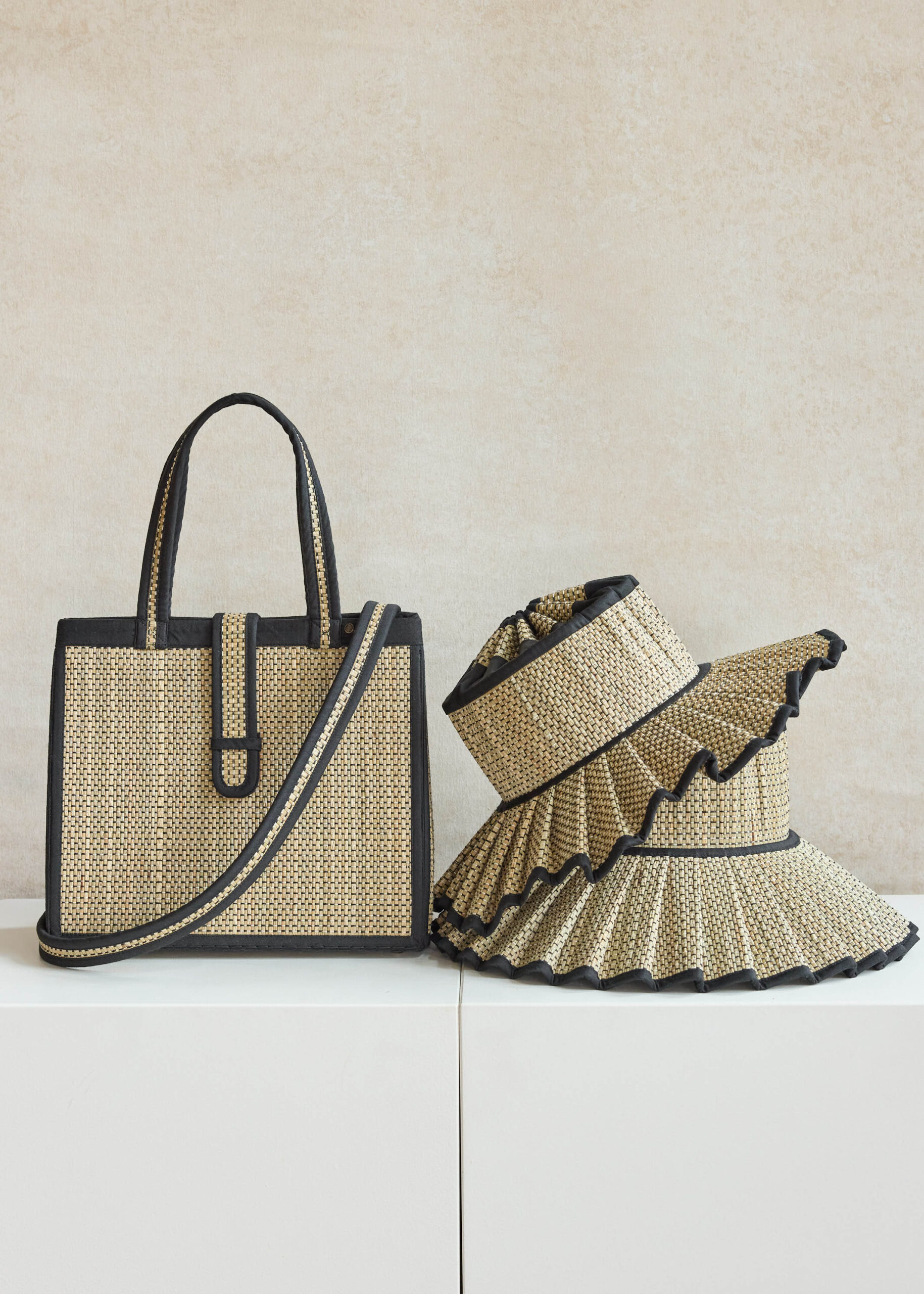 Stylish woven handbag and hat set